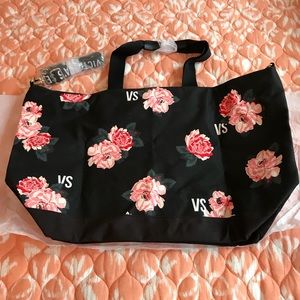 Large Victoria’s Secret Tote